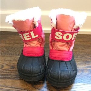 Sorel girls winter boots toddler 9